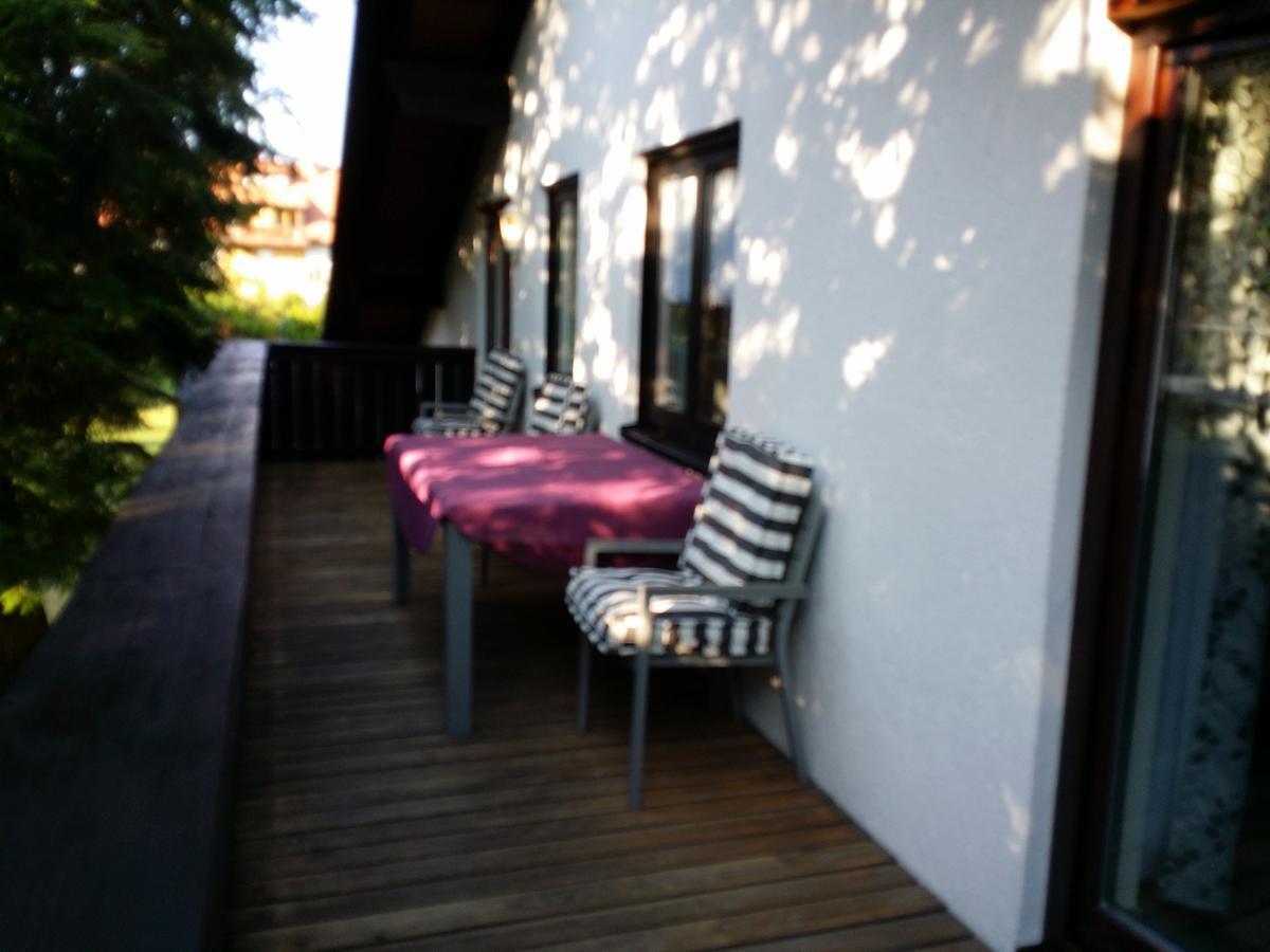 Schwarzwald - Villa Appartments Titisee ภายนอก รูปภาพ