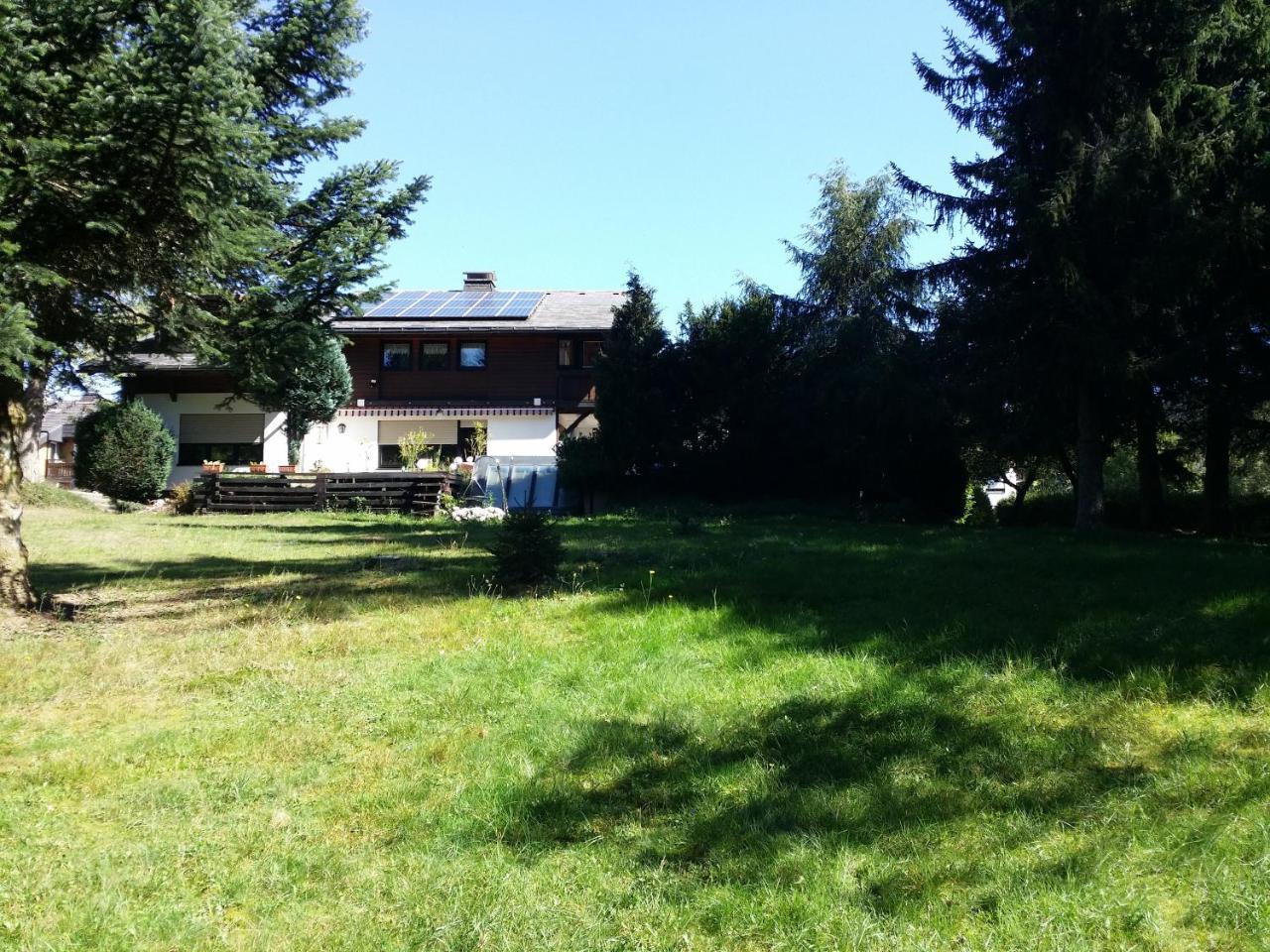 Schwarzwald - Villa Appartments Titisee ภายนอก รูปภาพ